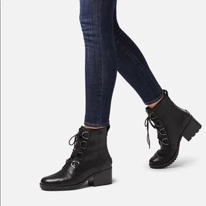 Sorel waterproof cate lace boot black leather 8.5